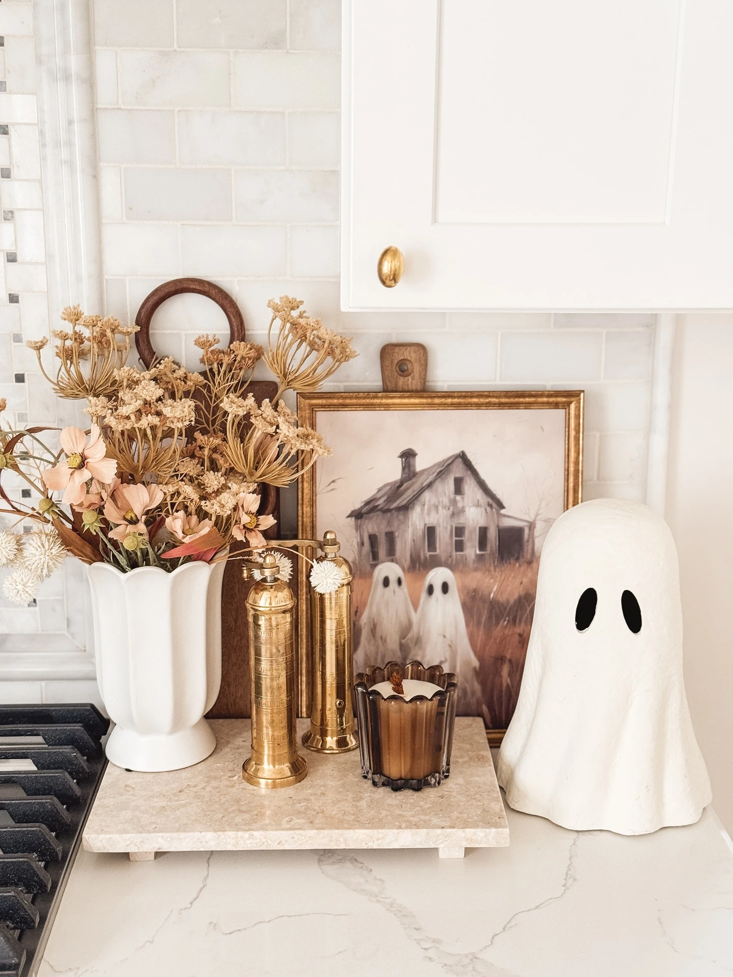 7- Blend a Small Ghost with Seasonal Pieces