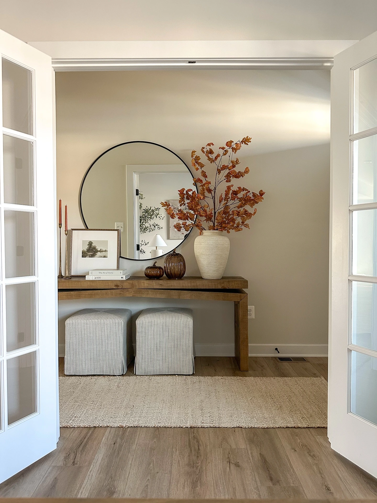 10- Build a Hallway Vignette
