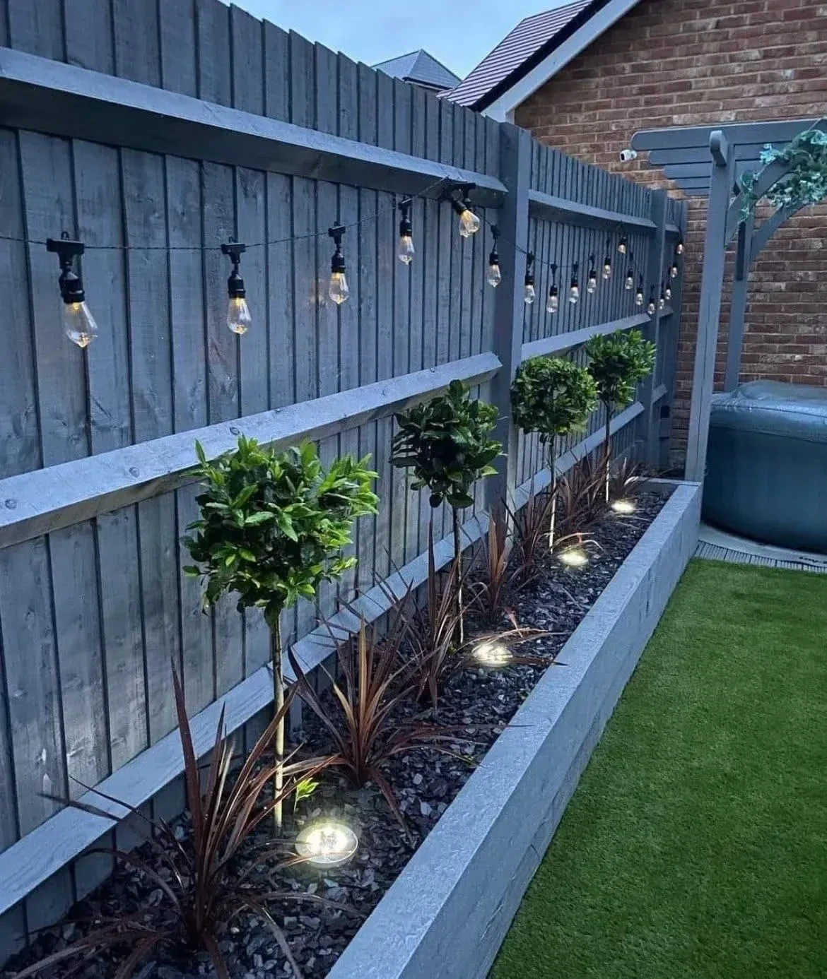 12- Build a Modern Raised Bed