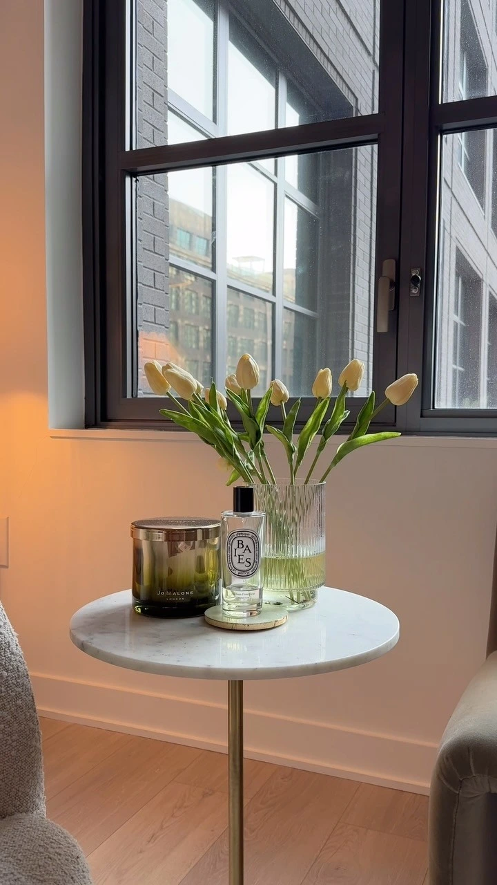 5- Carve Out a Small Sitting Corner