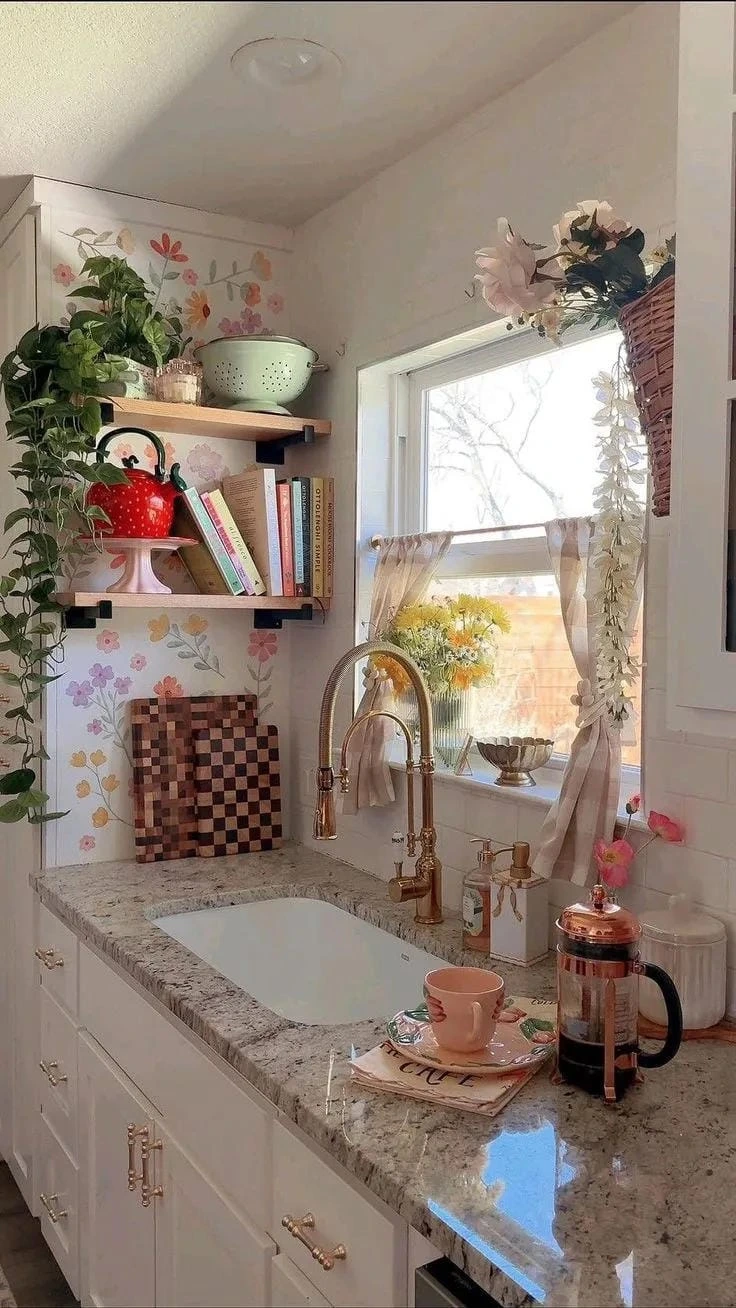 12- Create a Bright, Airy Display