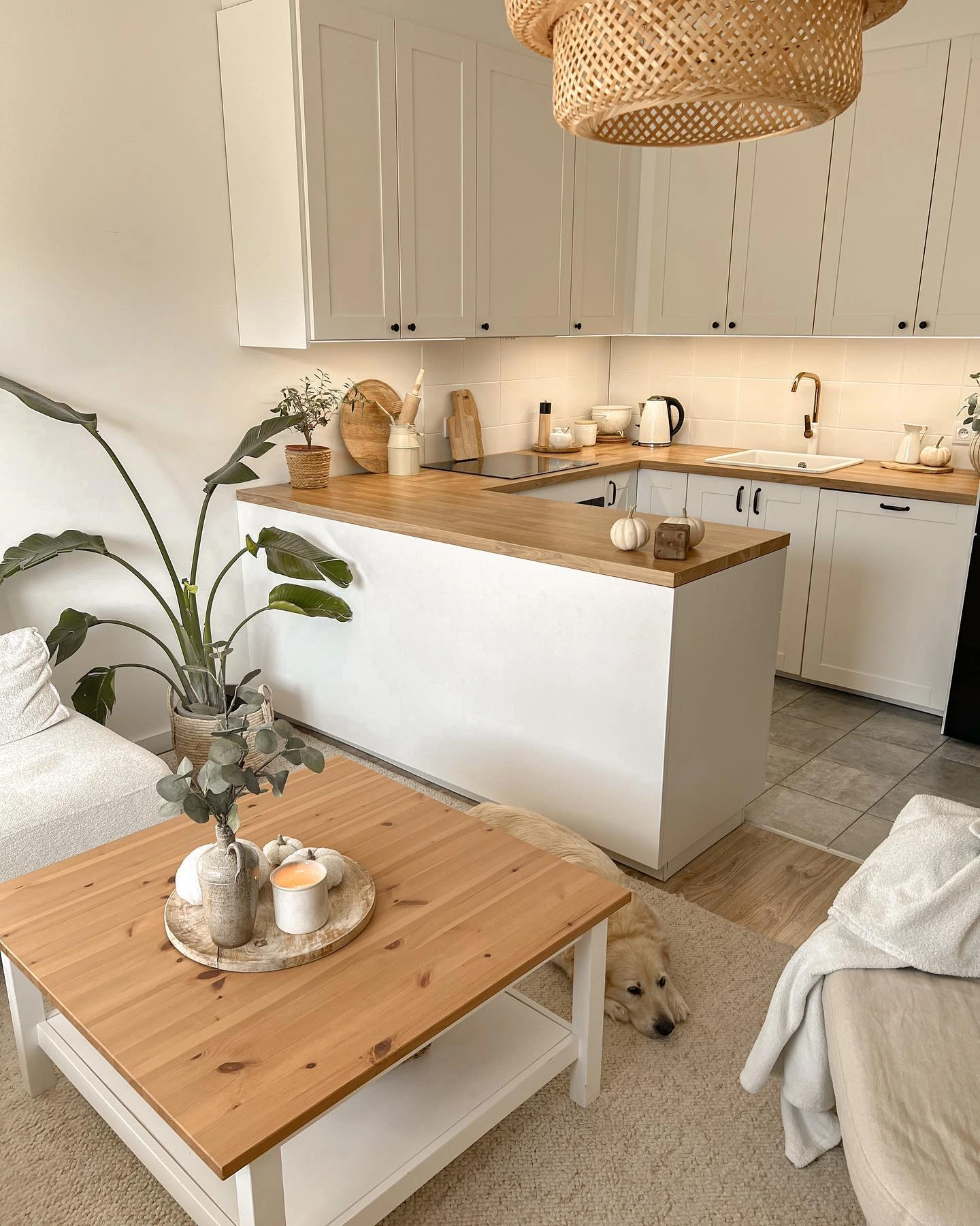 1- Keep It Crisp With Gray Ceramic Tile