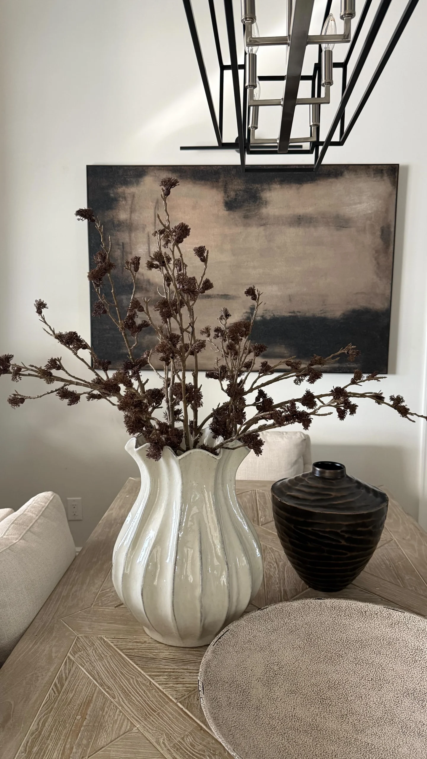 10- Keep Rustic Fall Decor Quiet