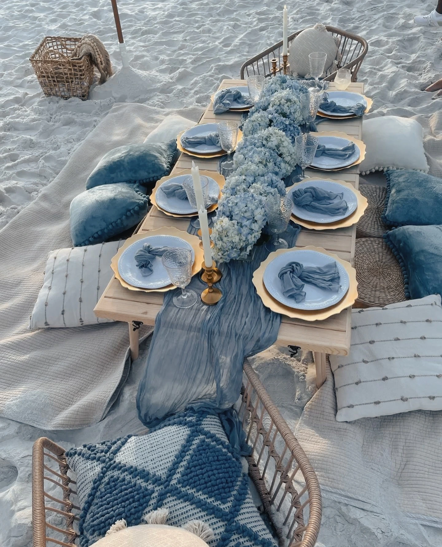 7- Layer Blue Pillows for a Beach Picnic