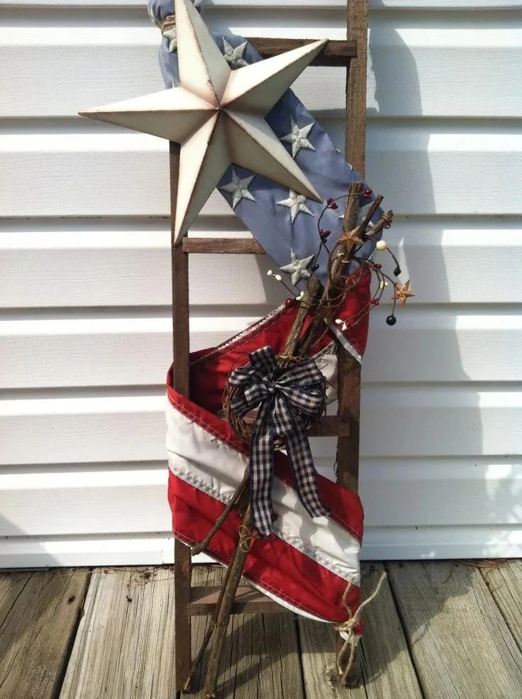 11- Make a Rustic Flag Arrangement