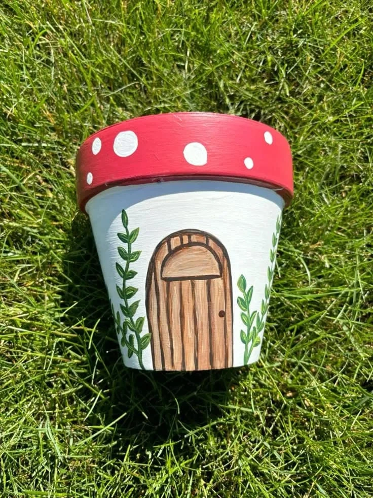 11- Paint a Tiny Fairy Door