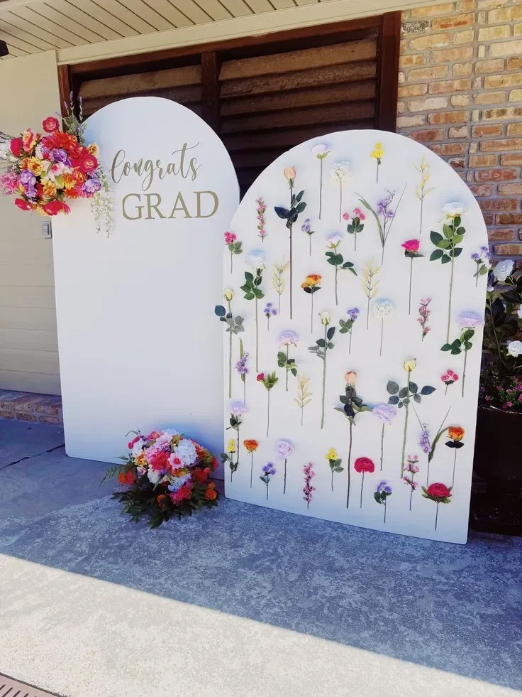 6- Set Up a Floral Panel for Photos