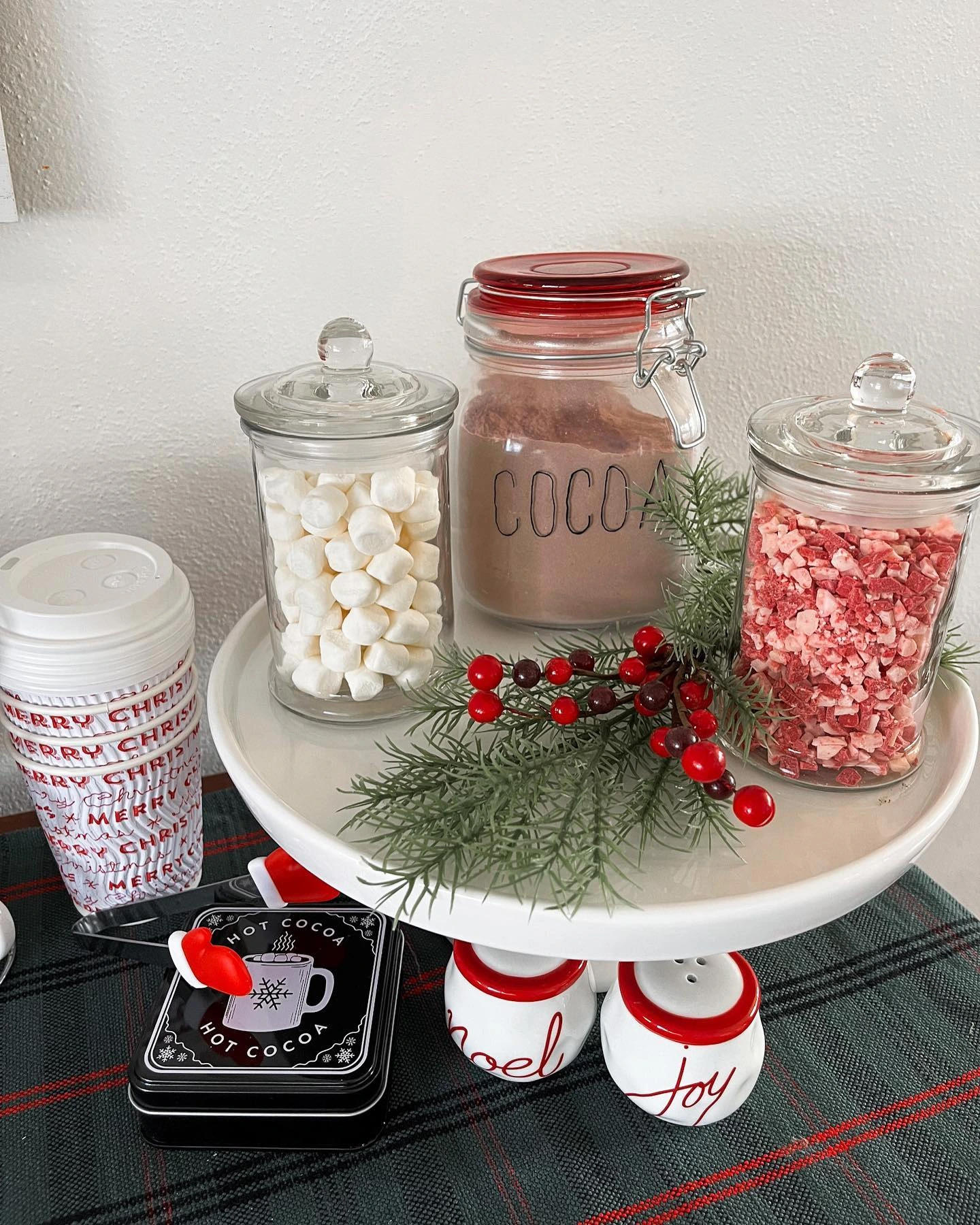 9- Set Up Cocoa for Takeaway Cups