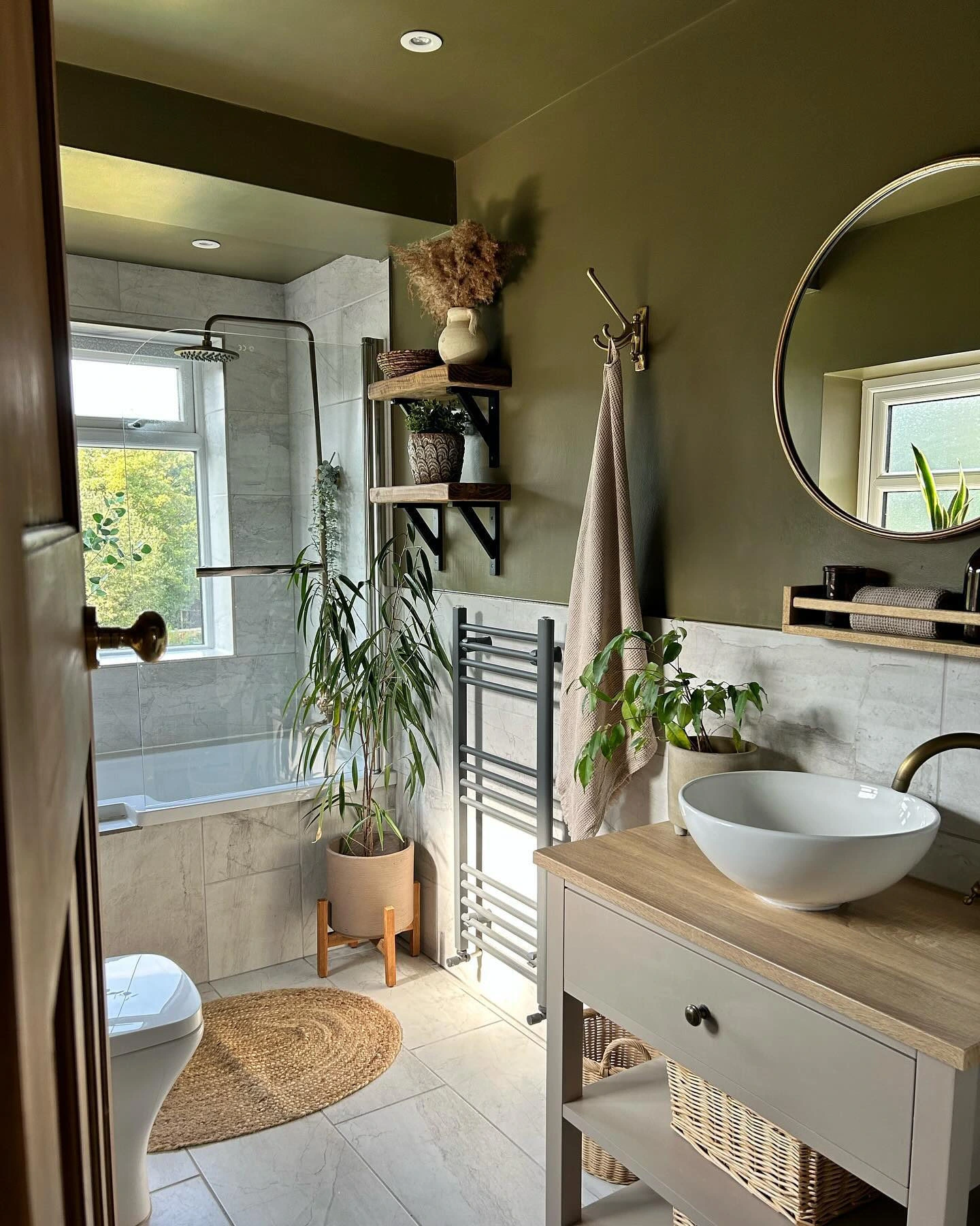 3- Soften Olive Walls with Hanging Plants