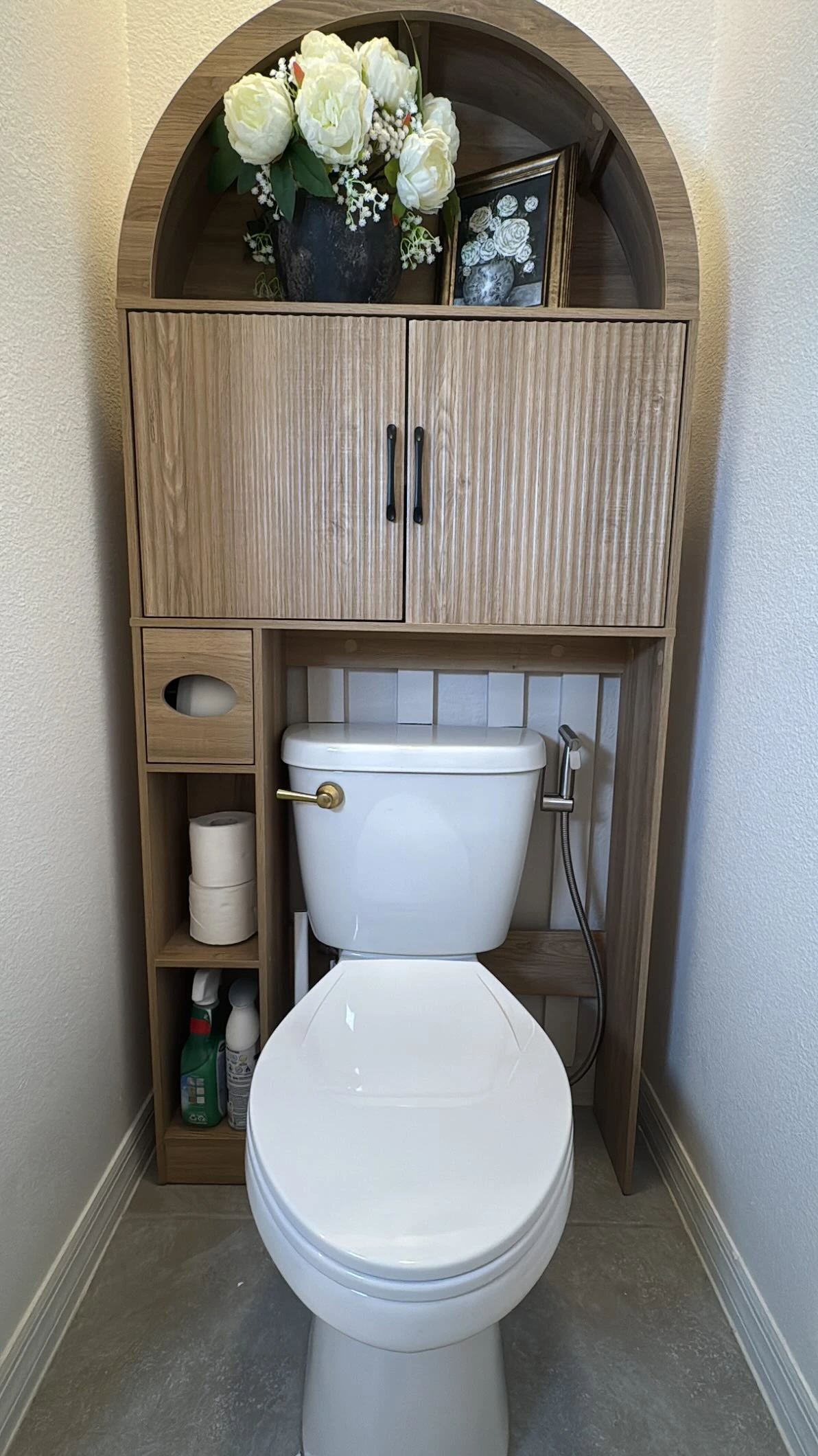 7- Soften the Space with Rolled Towels