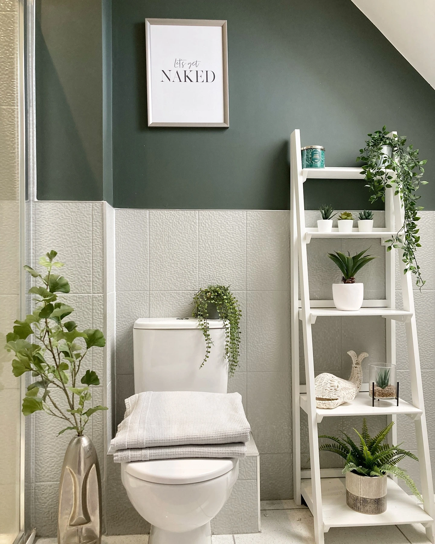 10- Style a Ladder Shelf for Storage
