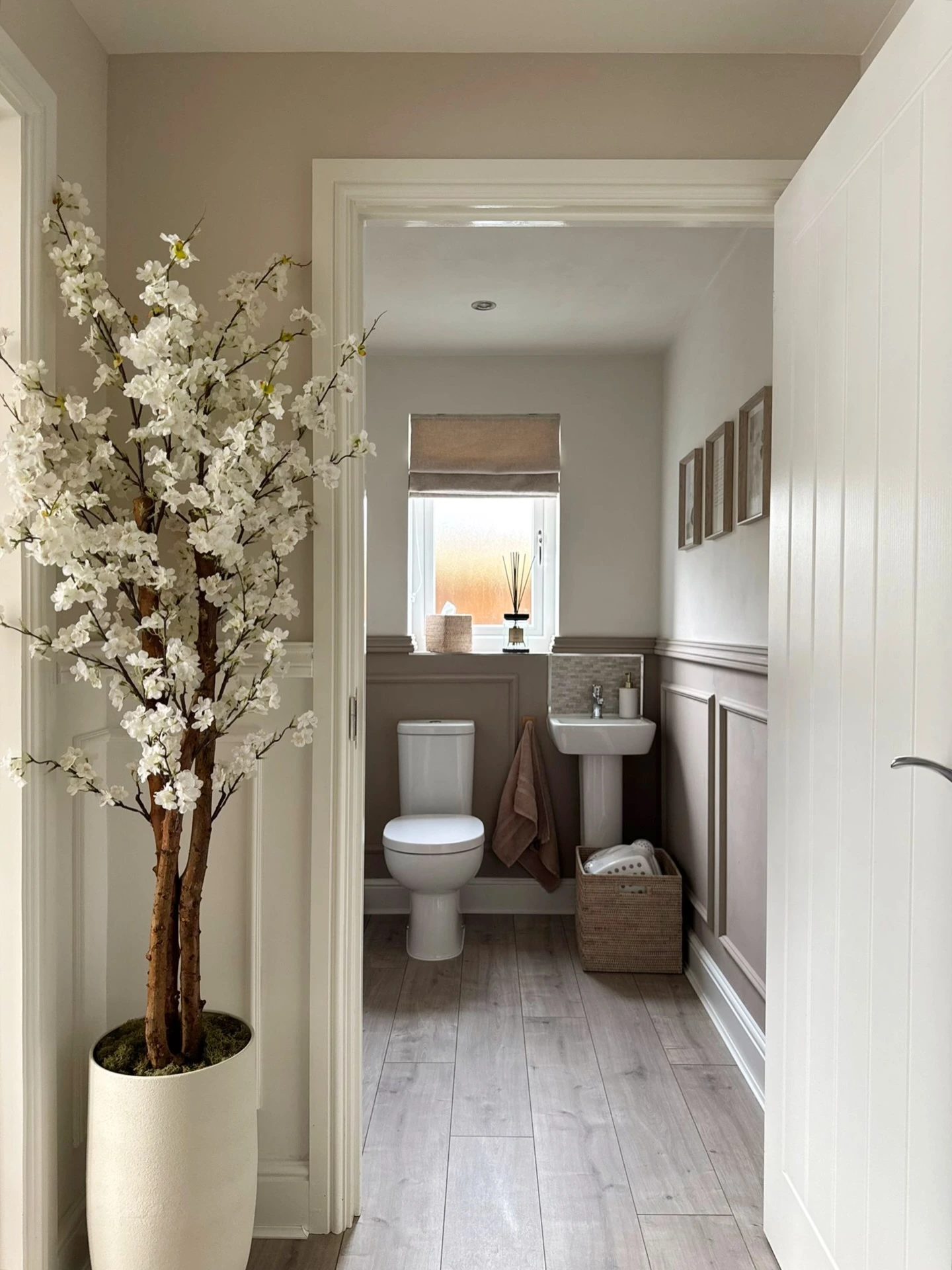 4- Style the Hallway with a Tall Faux Tree