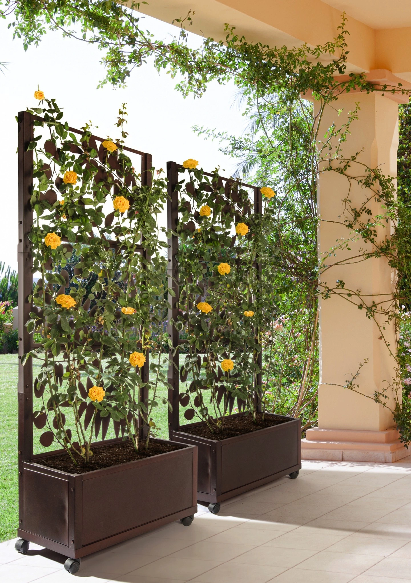 9- Use Planter Boxes Along a Railing