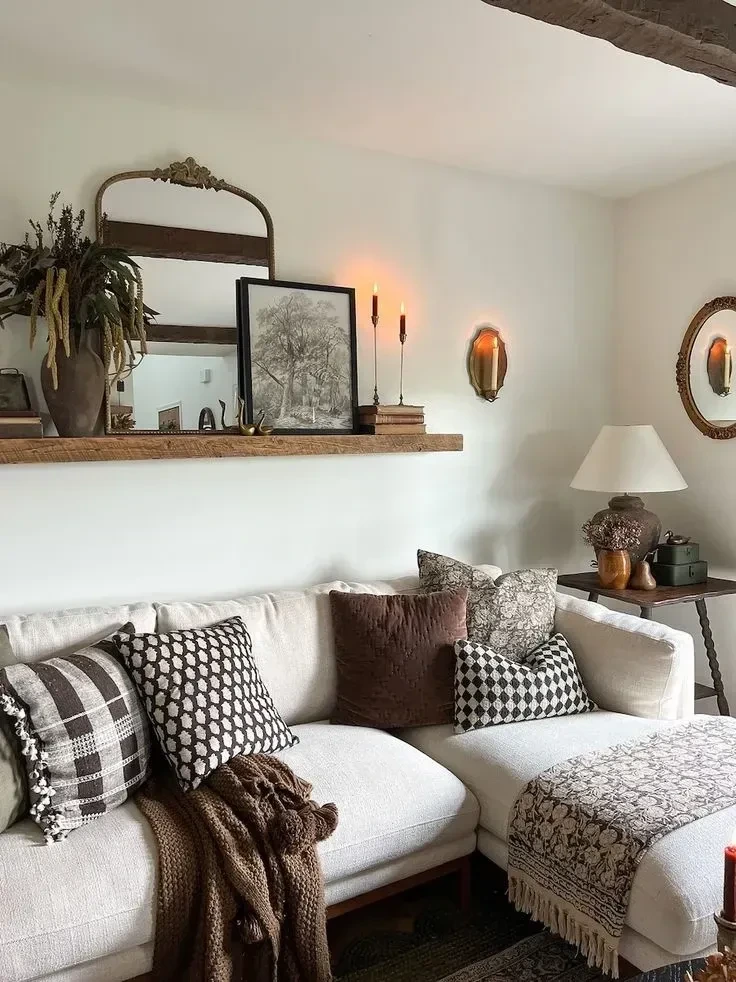 15- Use Two Shelves for Art and Plants