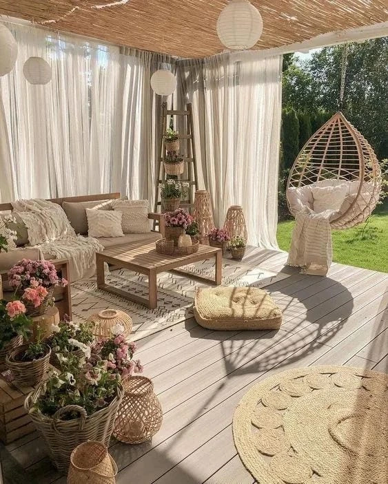 7- Add Curtains and a Hanging Chair