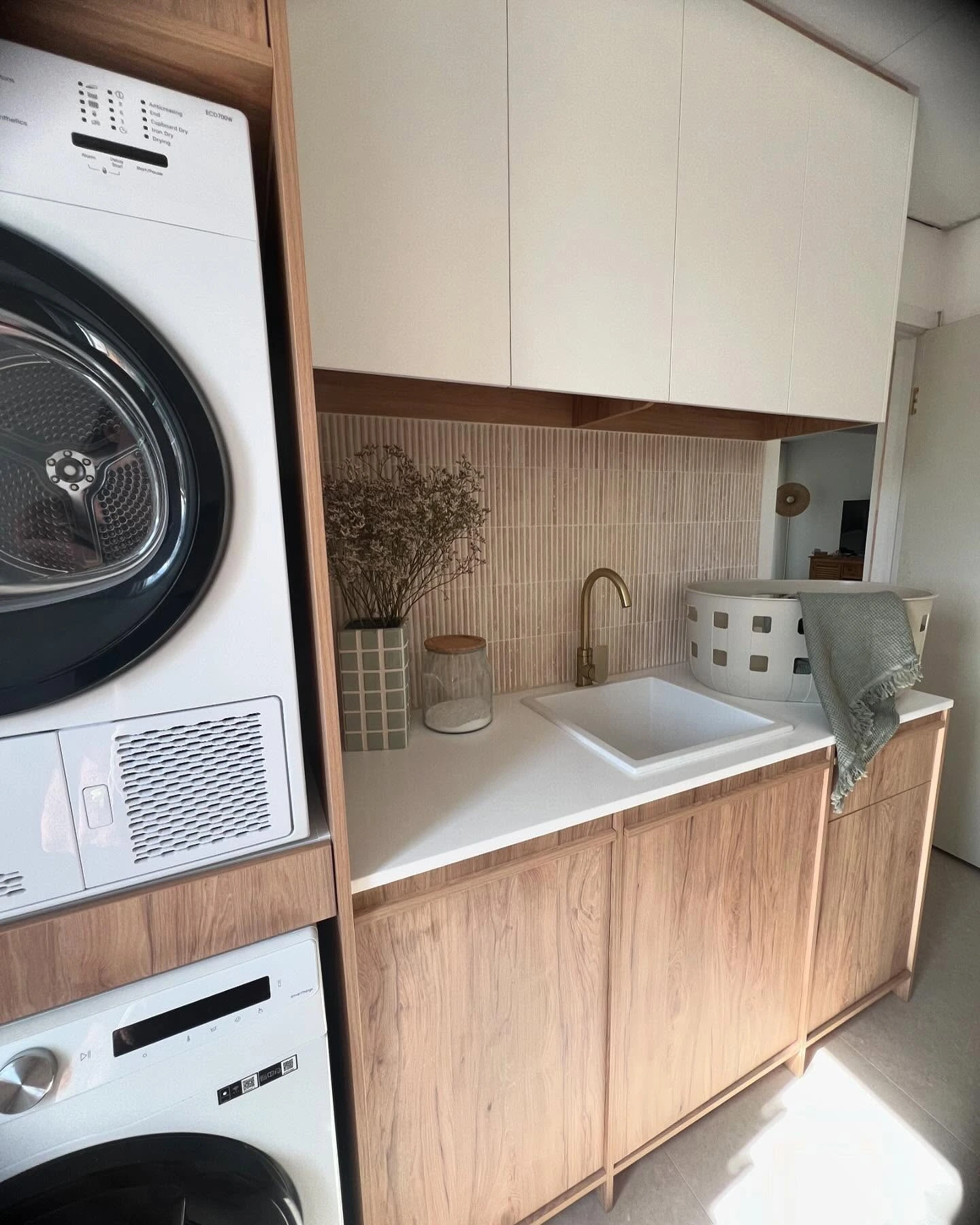 7- Add Warmth with Wood Finishes