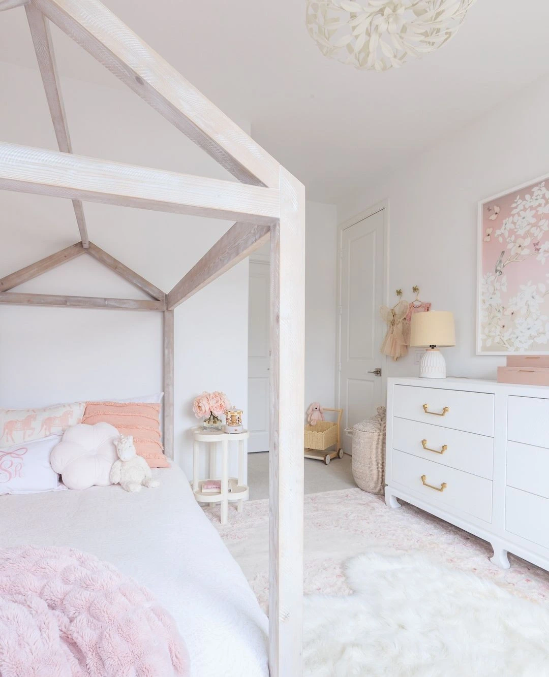 6- Balance Neutrals with Bright Accents