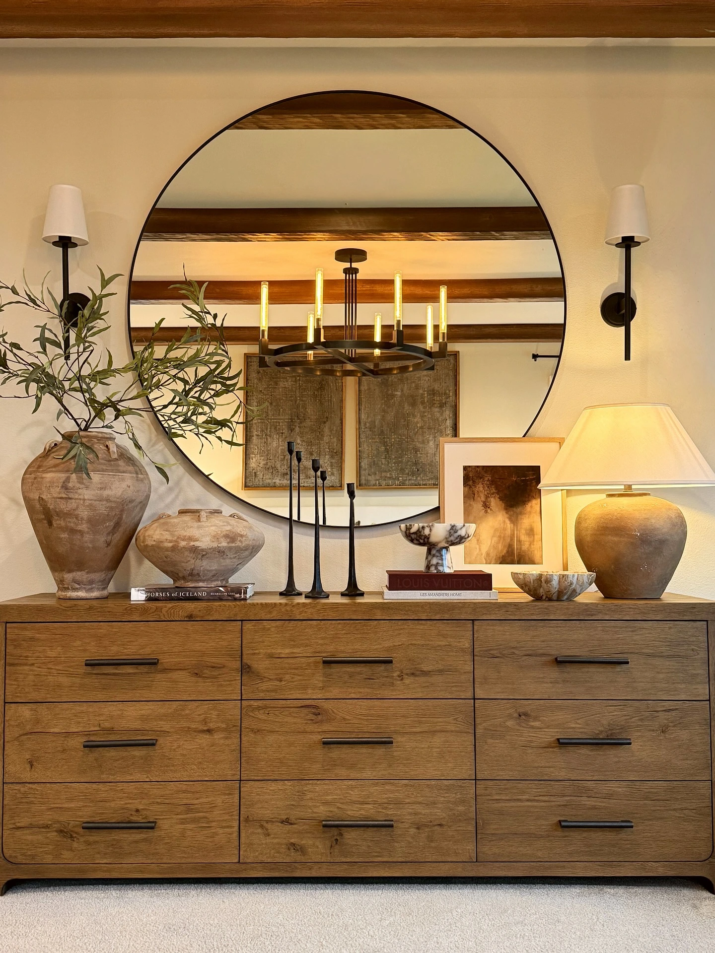 8- Build a Warm Traditional Arrangement