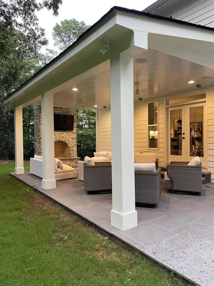 15- Choose a Structured Modern Covered Patio