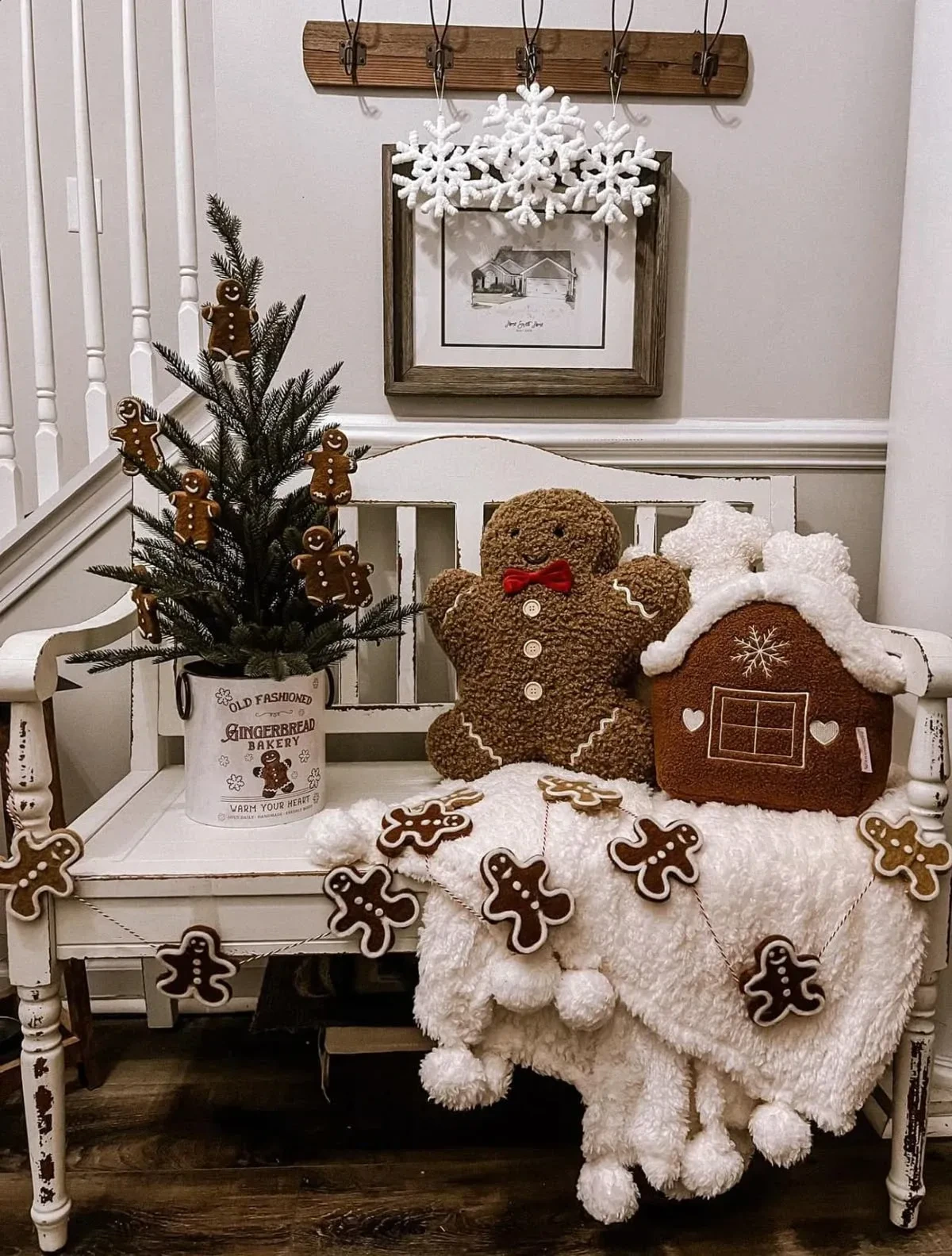 14- Dress an Entryway Chair With Gingerbread Details