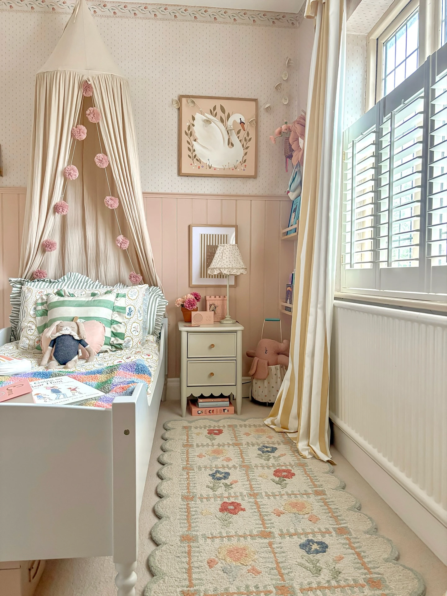 1- Dress the Walls with Patterned Wallpaper