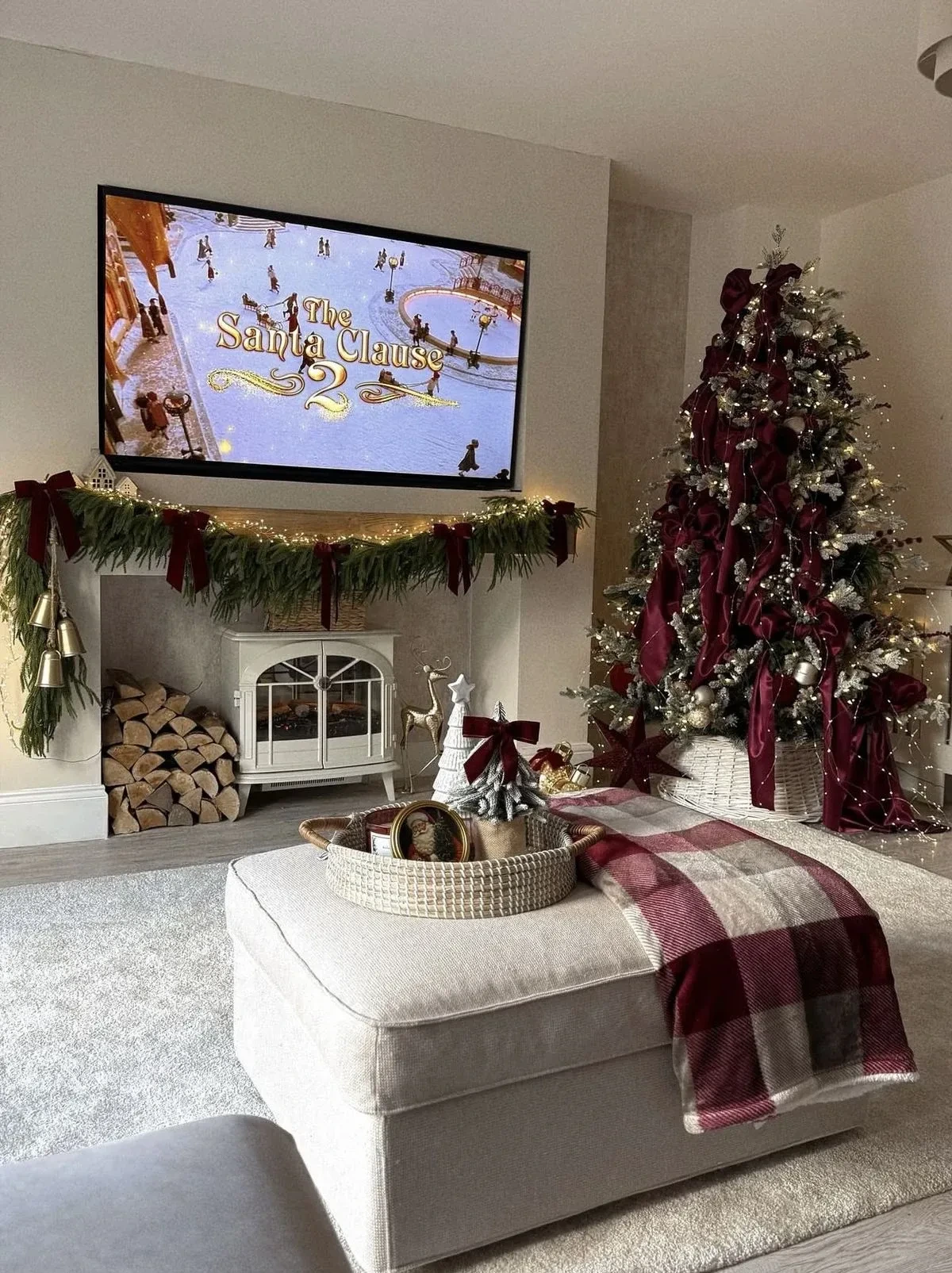 3- Frame the Fireplace With Christmas Greenery