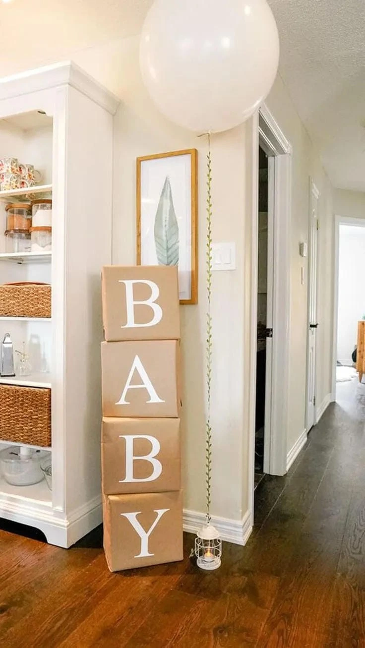 18- Keep the Entry Simple with Baby Blocks