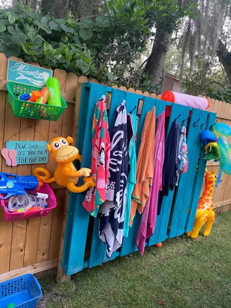 20- Make a Colorful Pool Fence Station
