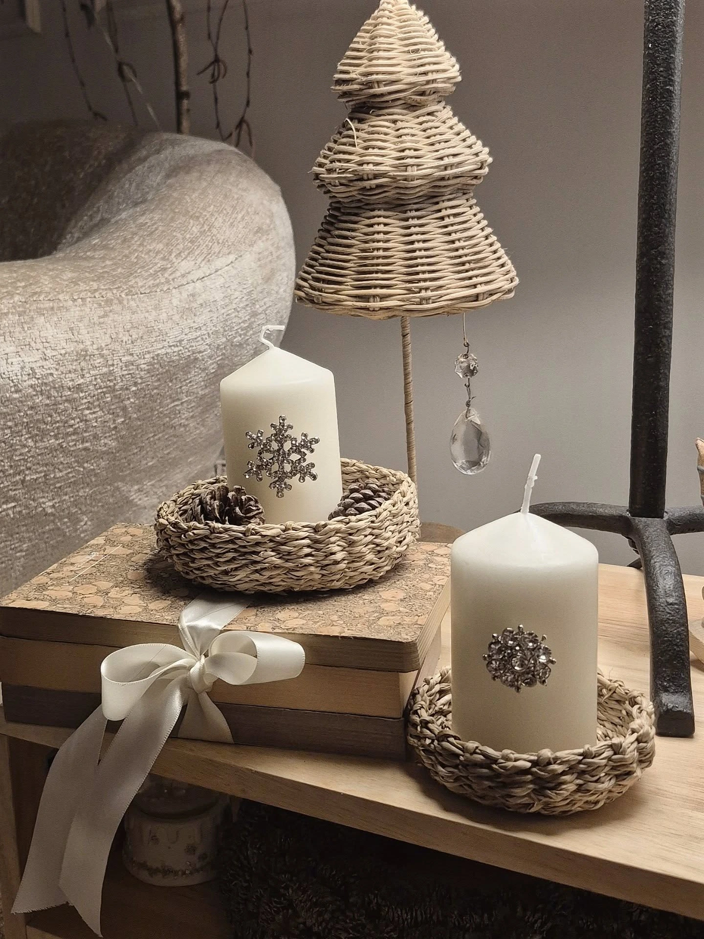 10- Style Woven Trees With Candlelight